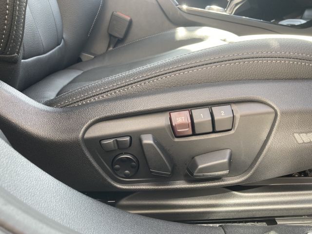 Bmw 1 SERIES 2022-06 23812-19