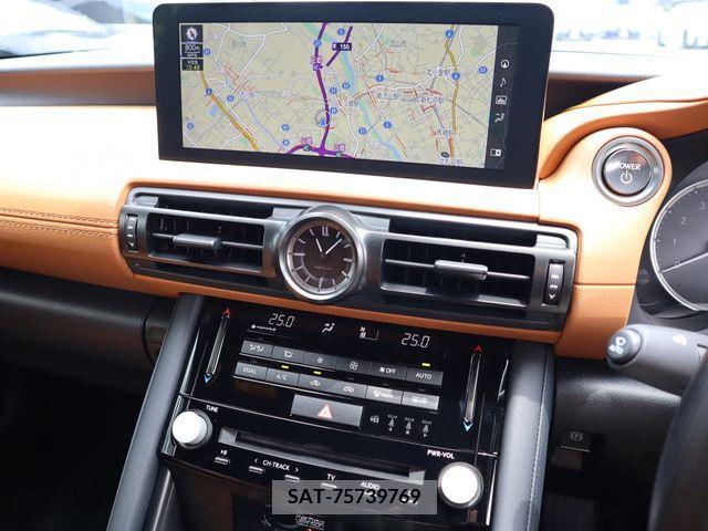 Lexus IS 2023-12 391850-13