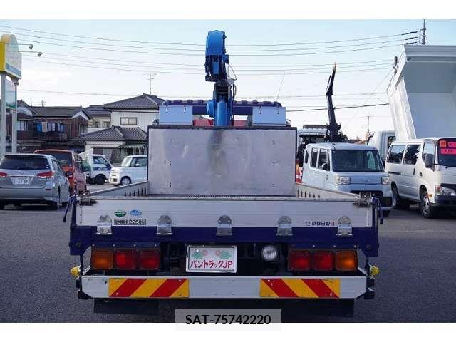 Hino RANGER 2015-03 205276-3