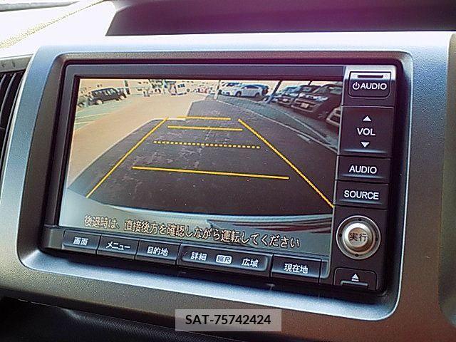 Honda e 2011-10 251953-15