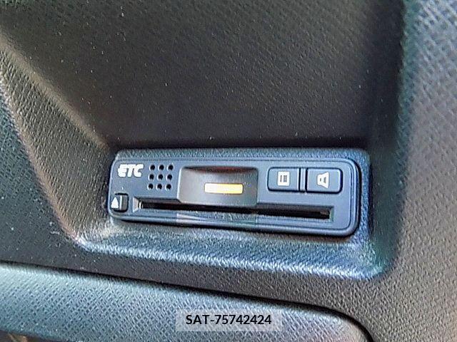 Honda e 2011-10 251953-18