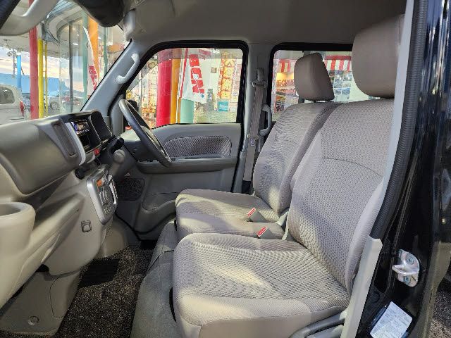 Suzuki EVERY WAGON 2019-08 187204-12