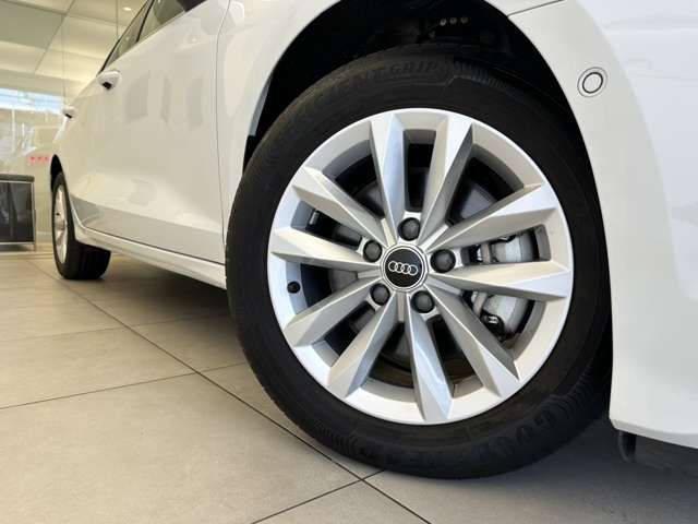 Audi A3 SEDAN 2021-09 12113-6