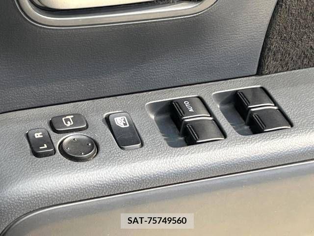 Suzuki MR WAGON 2007-04 252525-6