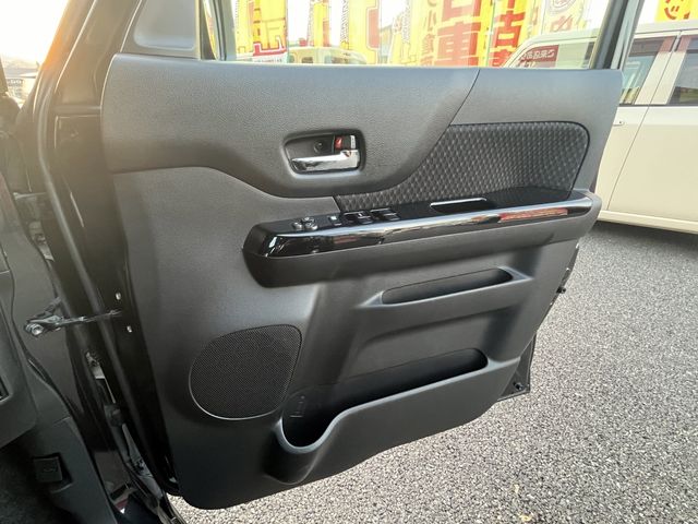 Suzuki SPACIA 2017-01 184662-19