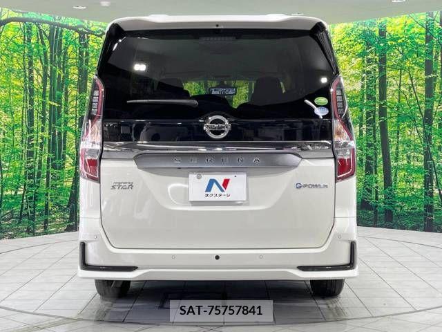 Nissan SERENA 2020-10 209818-16