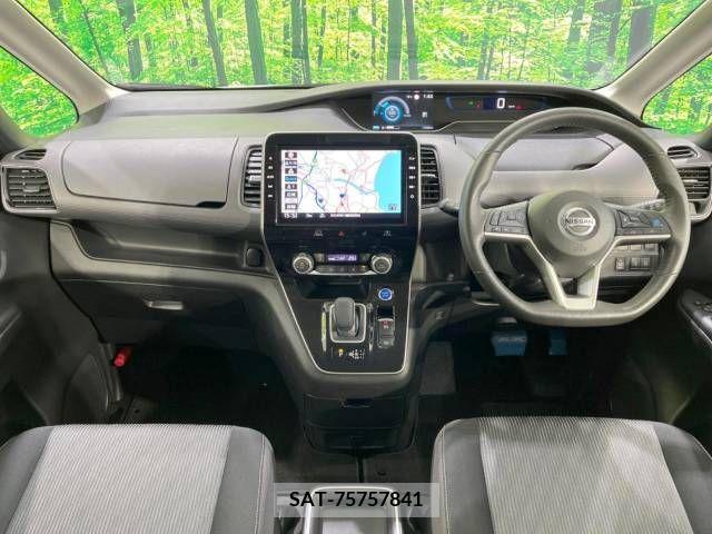 Nissan SERENA 2020-10 209818-1