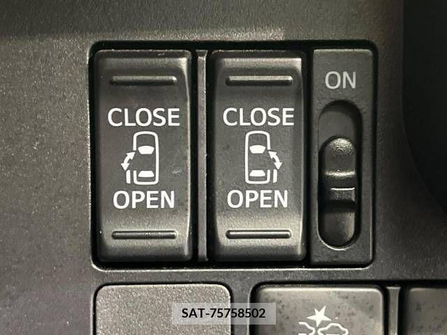 Toyota ROOMY 2017-07 382921-6