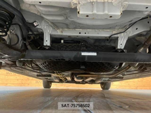 Toyota ROOMY 2017-07 382921-19