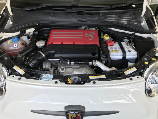Abarth 595 2016-08 9812-19