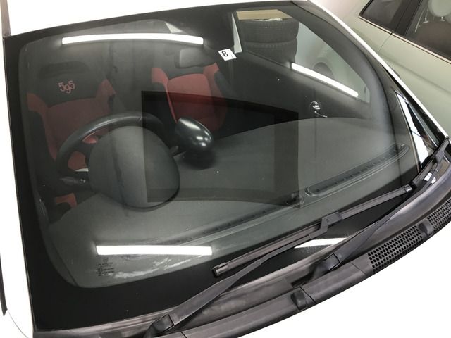 Abarth 595 2016-08 9812-12