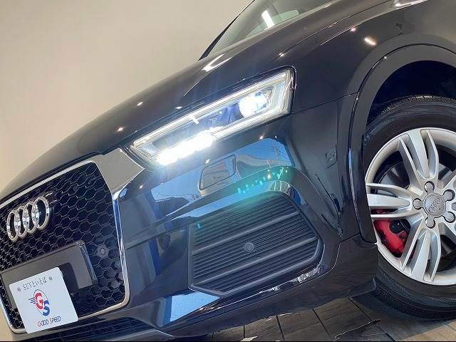 Audi Q3 2016-06 5384-19