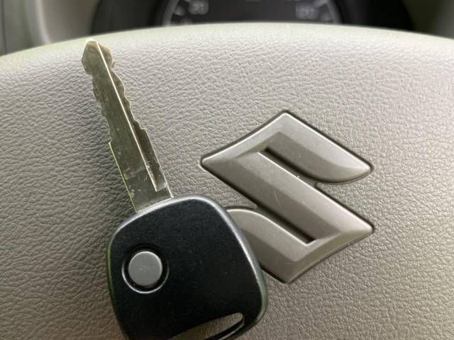 Suzuki EVERY 2017-09 10686-6