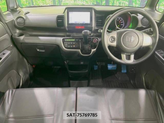 Honda N BOX 2015-01 364557-1