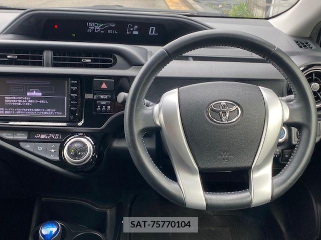 Toyota AQUA 2016-07 292070-1