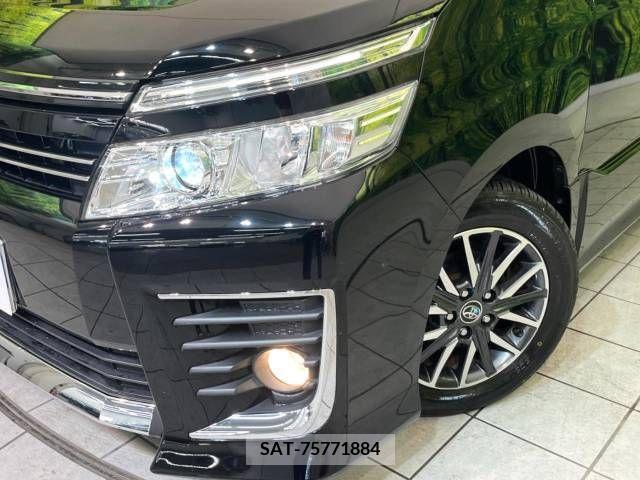 Toyota VOXY 2016-05 288880-10