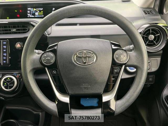 Toyota AQUA 2019-10 314084-11