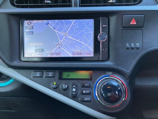 Toyota AQUA 2012-12 189998-9