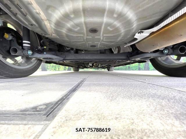 Nissan NOTE 2019-01 279881-19