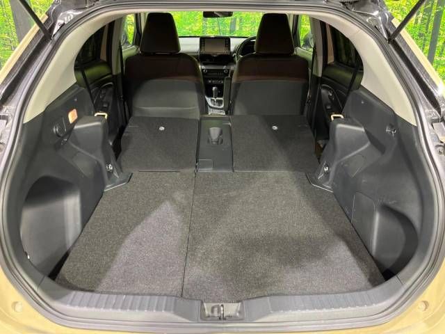 Toyota YARIS CROSS 2021-12 192680-10