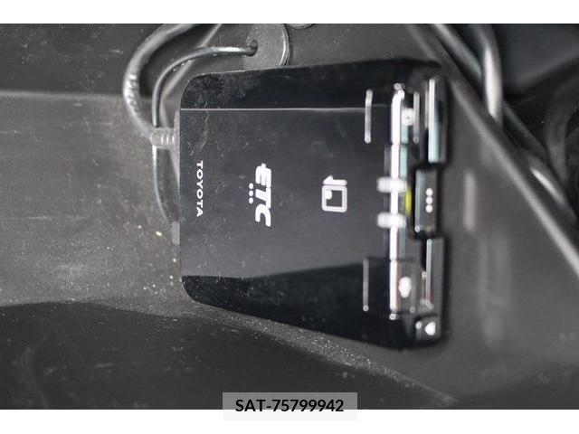 Toyota 86 2017-08 258587-5