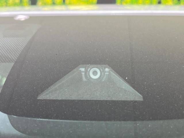 Toyota PRIUS 2019-07 14031-4