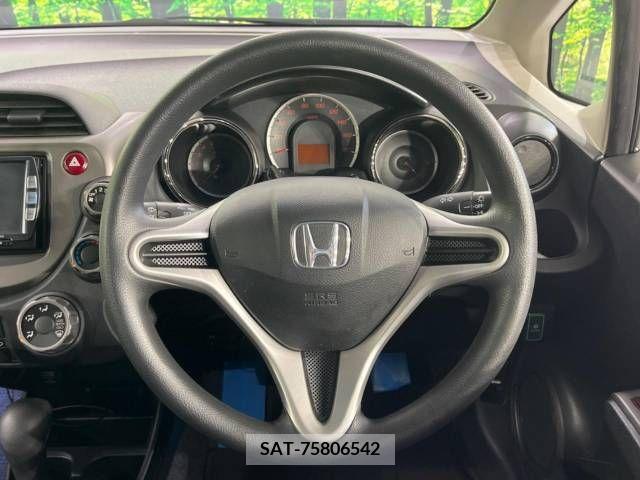 Honda FIT 2012-01 303304-8