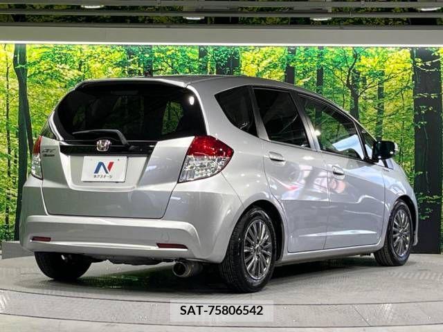 Honda FIT 2012-01 303304-17