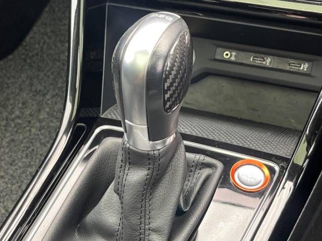 VolksWagen GOLF TOURAN 2017-10 189260-11