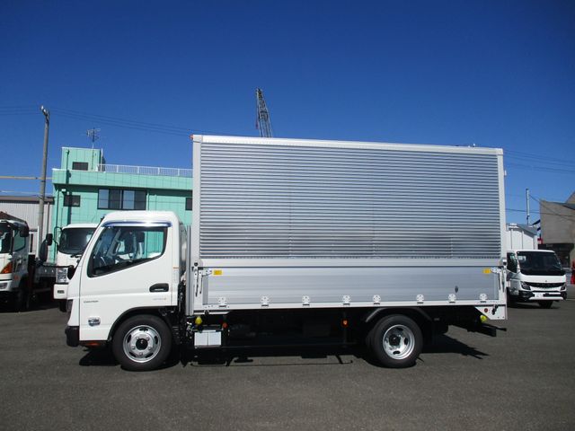 Mitsubishi CANTER 2023-10 13644-22