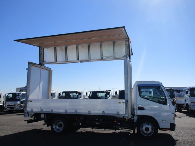 Mitsubishi CANTER 2023-10 13644-5