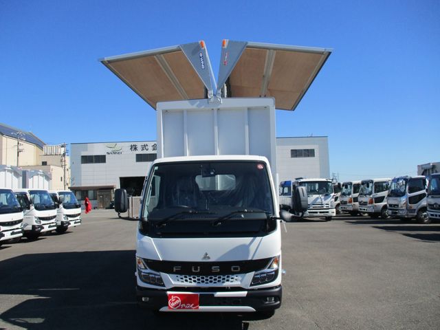 Mitsubishi CANTER 2023-10 13644-2