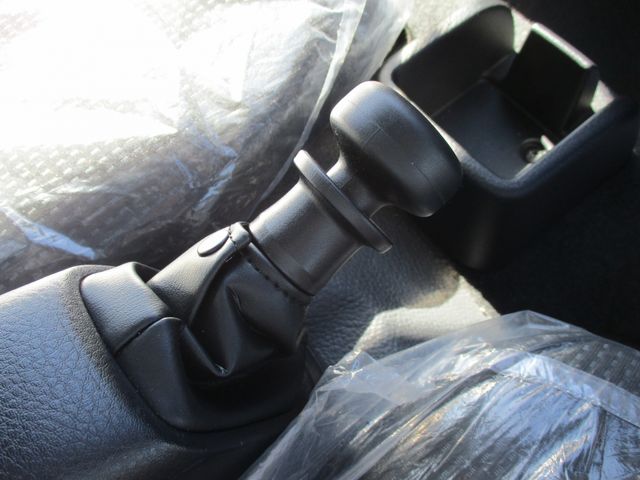 Mitsubishi CANTER 2023-10 13644-15