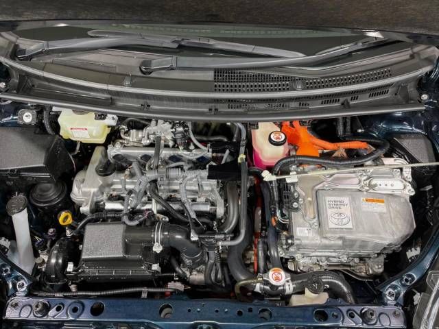 Toyota AQUA 2019-01 27564-18
