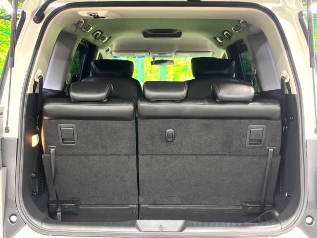 Nissan ELGRAND 2014-08 13926-10