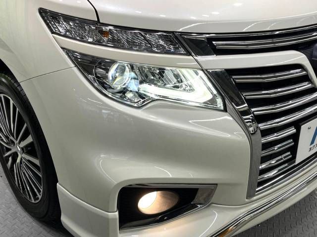 Nissan ELGRAND 2014-08 13926-12