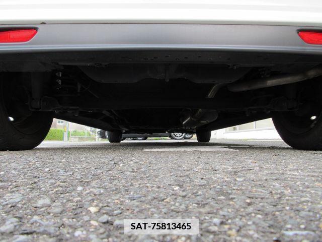 Honda N BOX SLASH 2019-08 338823-28