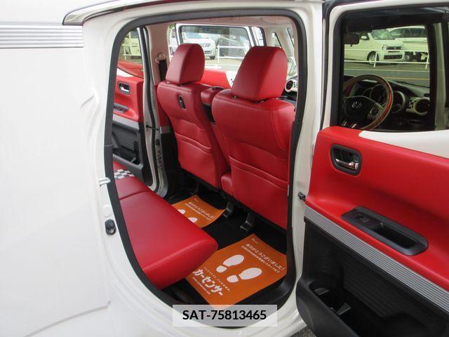 Honda N BOX SLASH 2019-08 338823-8