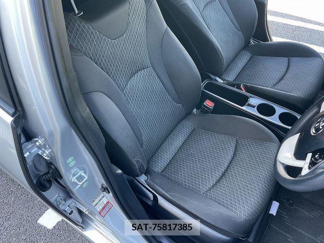 Toyota PRIUS 2016-03 366302-18