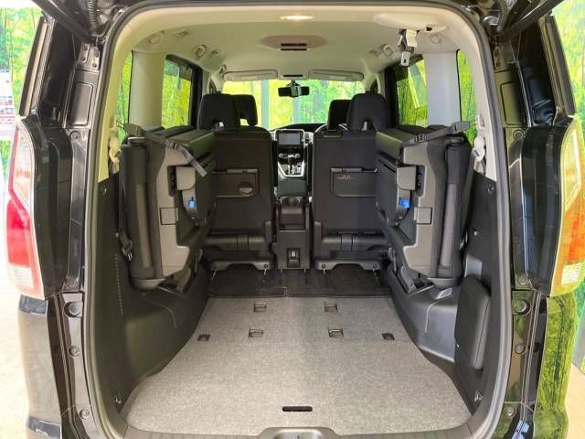 Nissan SERENA 2018-07 14726-13