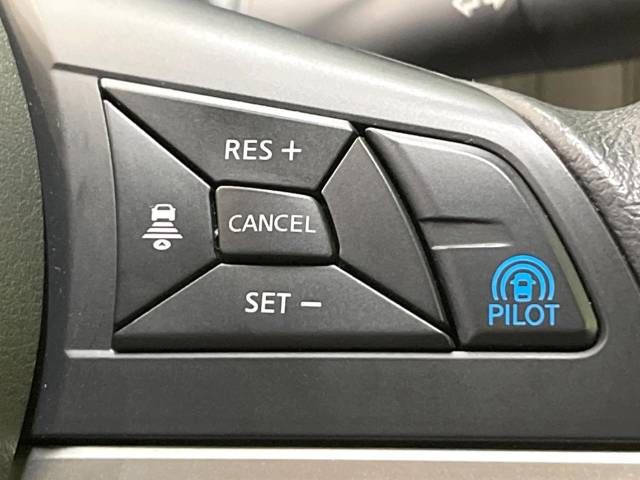 Nissan SERENA 2018-07 14726-5