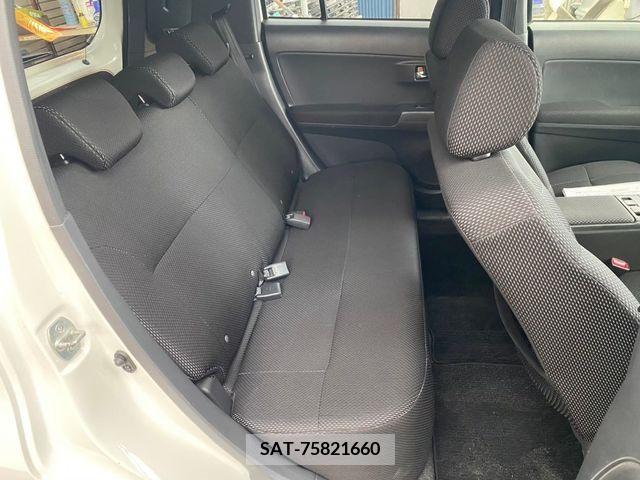 Toyota BB 2013-10 293341-17