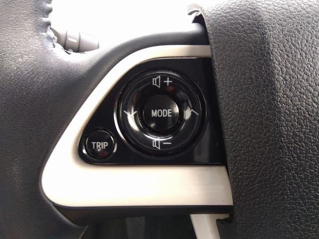Toyota PRIUS 2016-11 27155-22