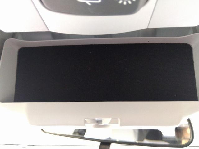 Toyota PRIUS 2016-11 27155-13