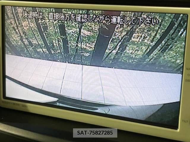 Toyota VOXY 2009-11 349031-3