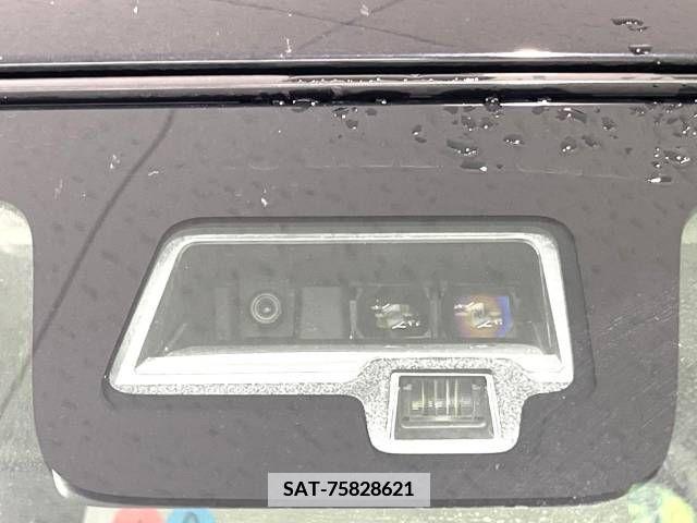 Suzuki SPACIA 2019-12 337813-4