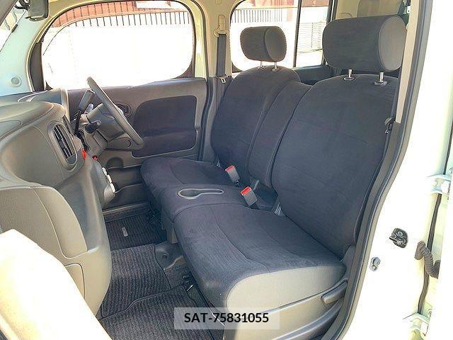 Nissan CUBE 2011-04 214696-12