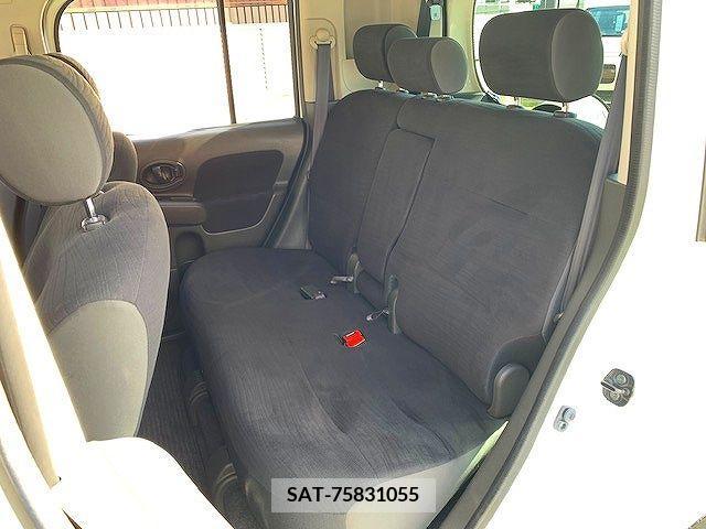 Nissan CUBE 2011-04 214696-18