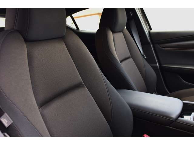 Mazda MAZDA3 2020-03 14342-7