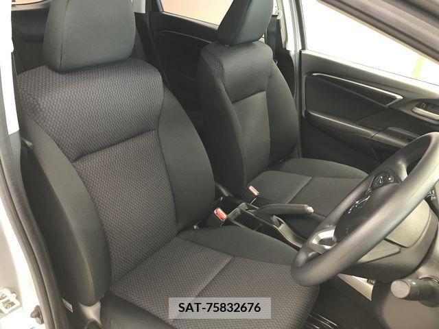 Honda FIT 2018-10 245547-6